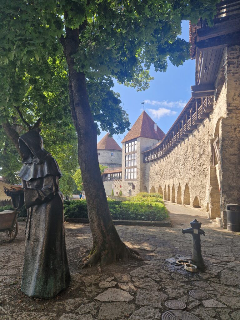 tallinn city tour